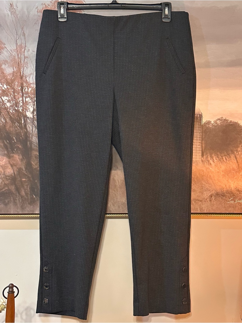 Chico’s Size 3 Deep Charcoal Gray Diamond Textured Weave Ankle Pants